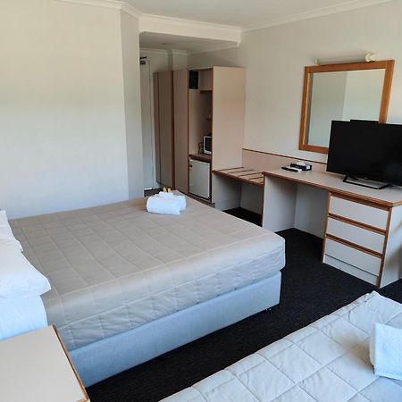 Forstay Motel Форстър Екстериор снимка